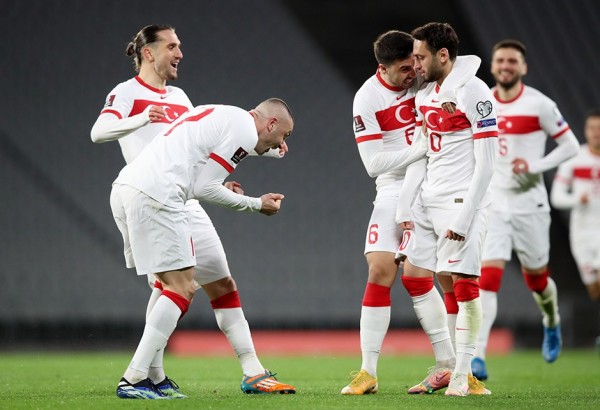 A Milli Takım Norveç Karşısında: İlk 11'ler Açıklandı