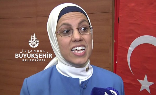 AKP'li Kavakçı, Şov Yaparken Rezil Oldu