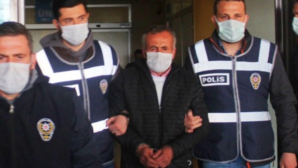 Ev Arkadaşını Öldürüp ''Görüştüğüm Kadını Kıskanıyordu'' Dedi