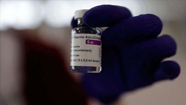 AstraZeneca Aşısı Kanada'da 55 Yaş Altına Uygulanmayacak