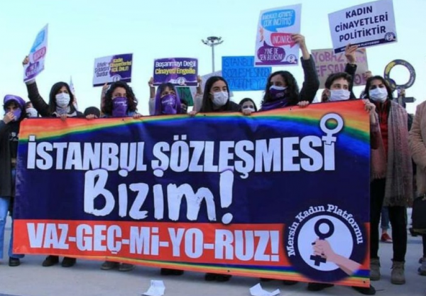 İstanbul Sözleşmesi Eylemi Yapan Kadınlara Ceza