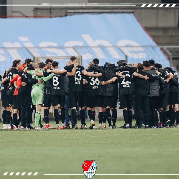 Münih Türkgücü Bavyera Kupası'nda Çeyrek Finale Yükseldi