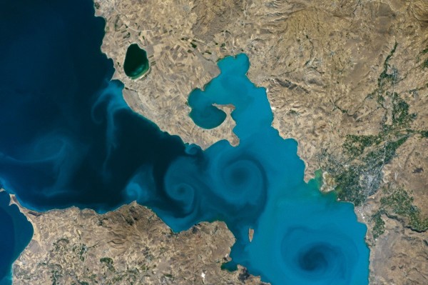 NASA’nın ‘Van Gölü’ Fotoğrafı Yarı Finalde