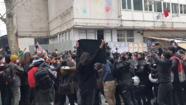 Boğaziçi Eylemleri Sürüyor: Gözaltılar Hız Kesmiyor