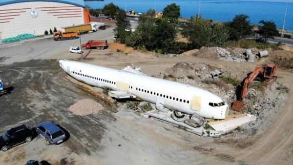 Trabzon'da Pistten Çıkan Uçak, Pide Salonu Yapılacak