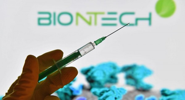 BioNTech Aşısı Türkiye'de Uygulanmaya Başladı