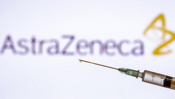 MHRA, İngiltere’de AstraZeneca Aşısı Olan 7 Kişinin Öldüğünü Doğruladı