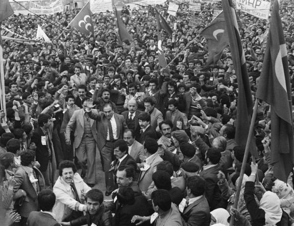 Başbuğ Alparslan Türkeş'i Rahmetle Anıyoruz