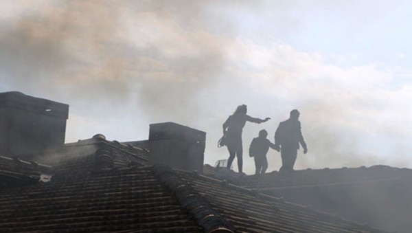 Psikolojik Sorunları Olan Kişi Kendi Evini Ateşe Verdi