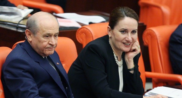 Bildiri Yayımlayan Emekli Amiraller, Akşener ve Bahçeli'ye Dava Açacak
