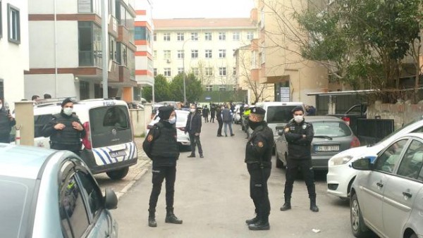İstanbul'da Silahlı Baskın: Ölü ve Yaralılar Var