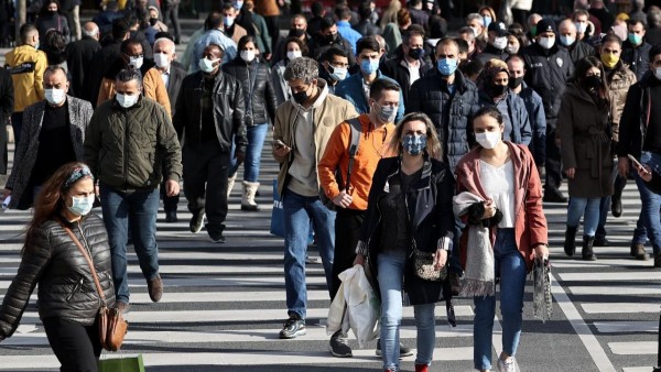 Çin Virüsünde Son Durum: Vaka Sayısı Katlanarak Yükseliyor