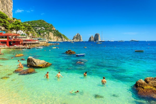 Turizm Sezonuna Hazırlanan İtalya’da 'Covidsiz Ada' Planı