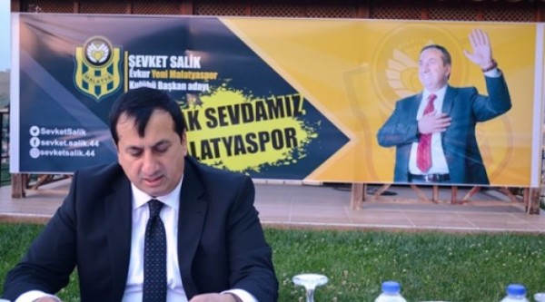 Şevket Salik Çin Virüsüne Yenildi