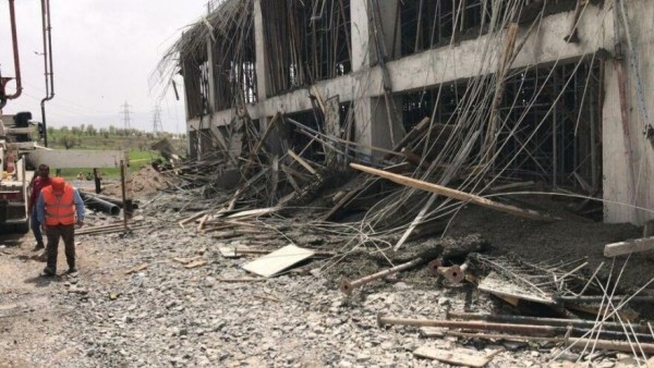 Terminal İnşaatında İskele Çöktü: 4 Yaralı