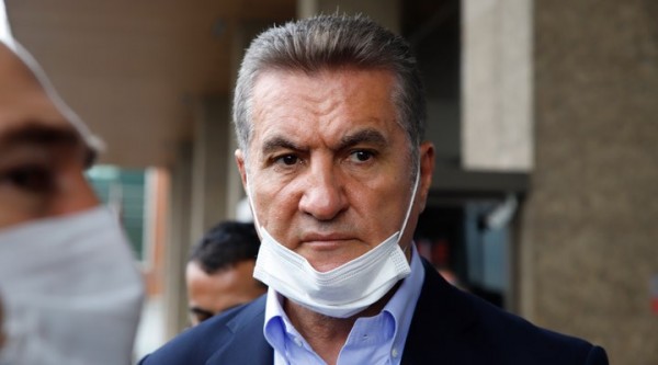 Mustafa Sarıgül Gıda Zehirlenmesi Nedeniyle Hastaneye Kaldırıldı
