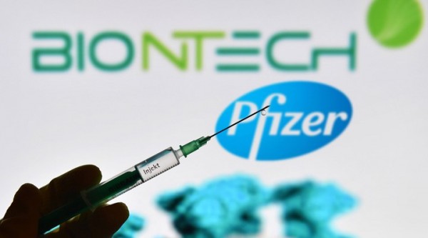 Parası Olan Yurt Dışında Aşı Oluyor: Sırbistan'a Biontech Aşısı Turu