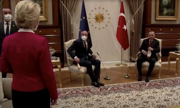 Koltuk Krizinin Başrolü Von der Leyen: Bu Durum Bir Daha Yaşanmayacak