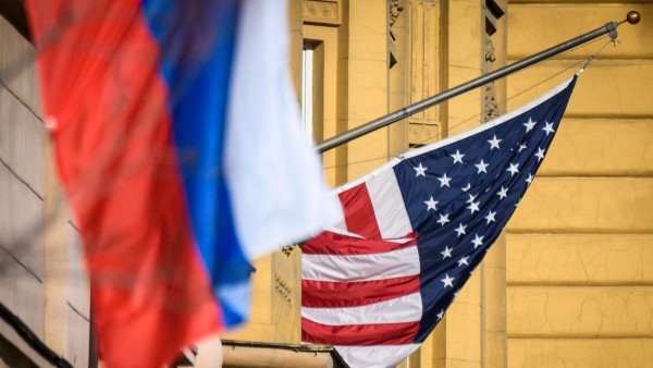 Rusya'dan ABD'ye Misilleme: 10 Amerikan Diplomat Sınır Dışı Edilecek