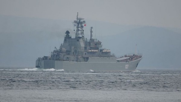Rus Savaş Gemileri Karadeniz'e Geçti