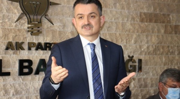 Bakan Pakdemirli'yi Eleştiren AKP Üyesi, Hapis Cezası Alınca CHP'ye Geçti