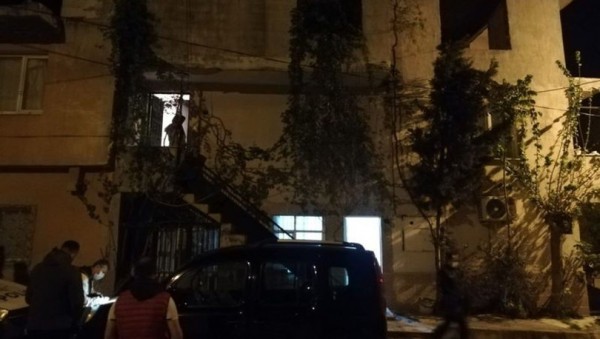 Haber Alamadığı Babasını Evinde Ölü Buldu