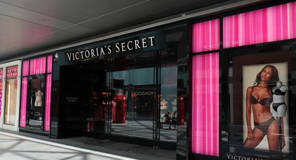 Victoria's Secret Yeniden Satışta: Yaklaşık 2 Kat Değerlendi