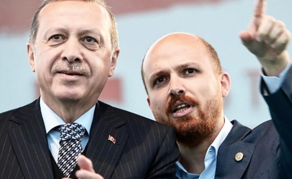 AKP'li Belediye, Bilal Erdoğan'ın Vakfından Binlerce Kitap Satın Aldı