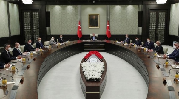 Kabine Toplandı: Tam Kapanma Olacak mı?