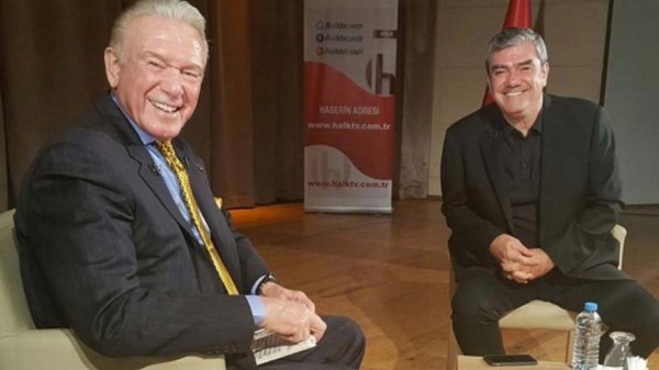 Uğur Dündar'dan Yılmaz Özdil'e Nazire: Üsler Kapanmadı, Türkiye Kapandı