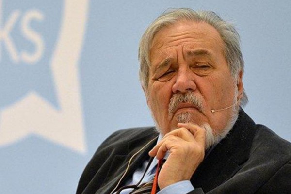 İlber Ortaylı: Soykırım Diyen Cahildir
