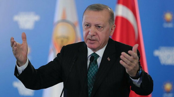 AKP'li Cumhurbaşkanı Erdoğan: En Kötü İhtimalle Türkiye'deyim