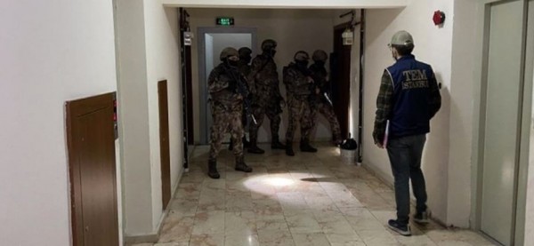 İstanbul'da 'IŞİD' Operasyonu: 16 Gözaltı