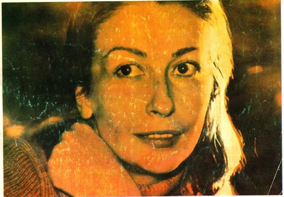 Büyük Edebiyatçı Emine Işınsu Hayata Gözlerini Yumdu