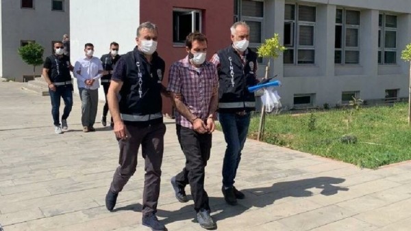 Eşini Dövdü, Kendisini Uyaran Kayınbiraderini Öldürdü