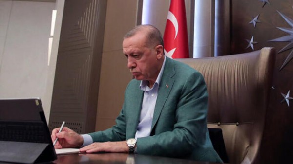 AKP'li Cumhurbaşkanı Yeni Atamaları ve Görevden Almaları Açıkladı