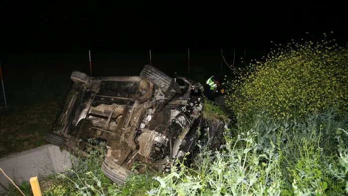 Domuza Çarpan Bir Otomobil Şarampole Devrildi: 6 Yaralı