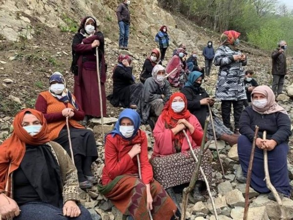 Rize'de Taş Ocağı Direnişine Katılanlara Direnişi Bırakmaları Karşılığında 'İş Teklif Edildiği' İddiası 