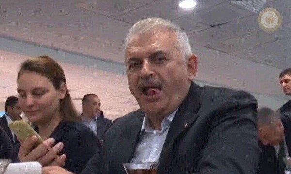 Binali Yıldırım ve Numan Kurtulmuş'a Erdoğan'dan Yeni Görev