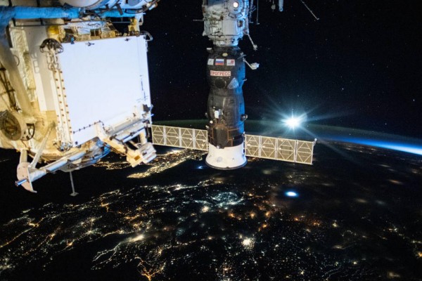 NASA Uzay Turistlerini Eğitmeye Başlıyor