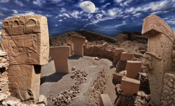 Göbeklitepe'deki Dikilitaşın Kopyası BM'de Sergilenecek