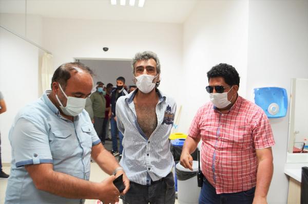 İmam Nikahlı Eşini 7 Yerinden Bıçakladı