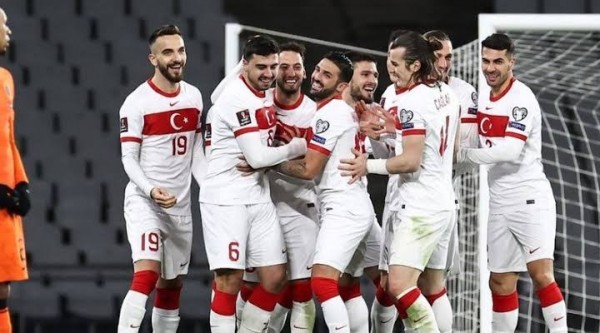 A Milli Futbol Takımı EURO 2020 İçin Çalışmalara Başlıyor