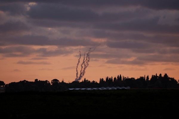 Hamas, İsrail'e Ait Urim Askerî Üssü'nü Vurduğunu Duyurdu
