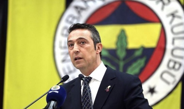 Fenerbahçe Başkanı Ali Koç Yeniden Aday Olduğunu Açıkladı
