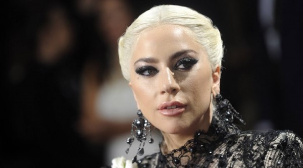 Lady Gaga İstismarı Anlattı: Hamile Bırakıp Sokağa Attı