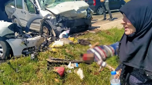 Tokat'ta Trafik Kazası: 3 Ölü, 8 Yaralı