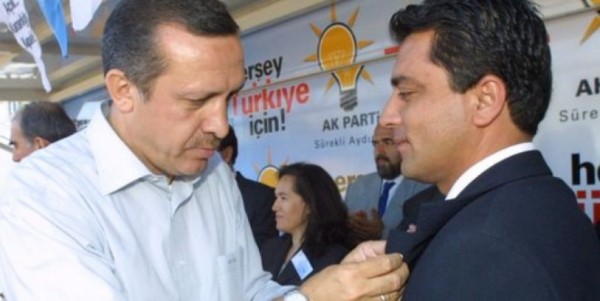 AKP’li Eski Başkan ''AK Parti Artık Ak Değil'' Diyerek İstifasını Verdi 