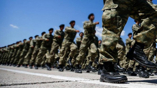 AKP'den ''Suçlu Askerleri Herkes Yakalayabilsin'' Teklifi