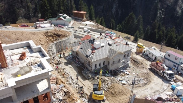 Ayder, Beton Yığınlarına Teslim Oldu